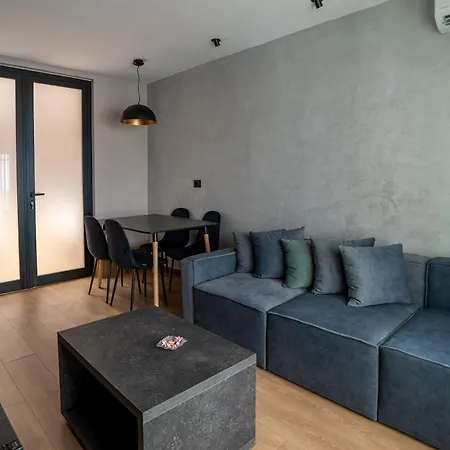 The Red Tile - Sweet Escape Appartement Tirana