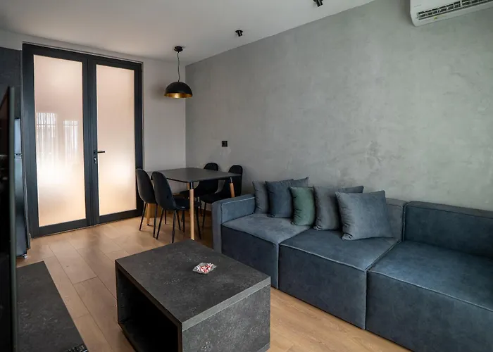 The Red Tile - Sweet Escape Appartement Tirana